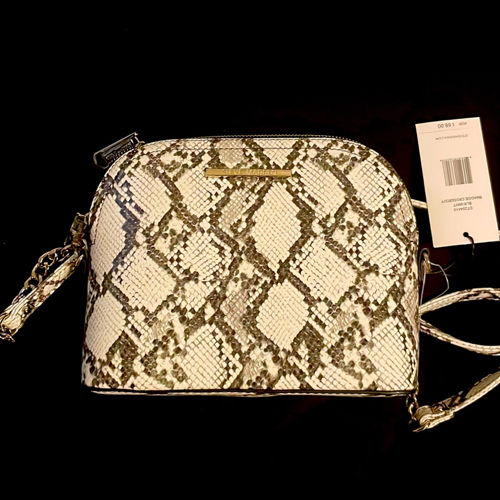 Black and white Steve Madden messenger bag